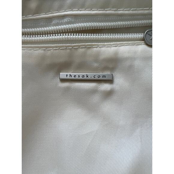 The Sak Cute natural nylon crochet shoulder bay with zipper closure M size. - Picture 8 of 16